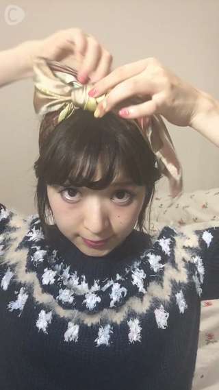 原宿にあるヴィンテージショップ【Leah-K】のスカーフで簡単ヘアアレンジ