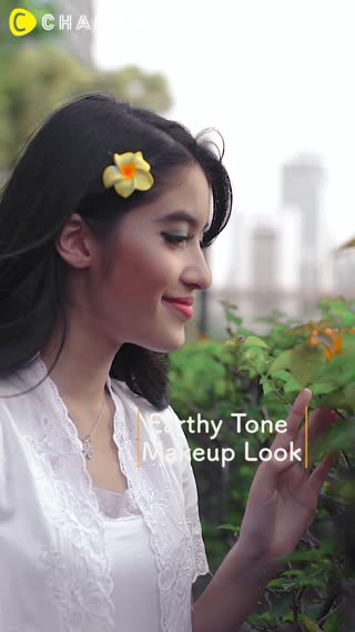 像人魚公主一樣！輕鬆駕馭藍綠色眼妝！