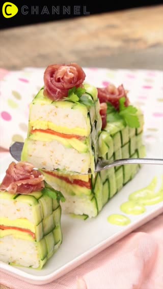 ซูชิตะกร้าสานรัก 