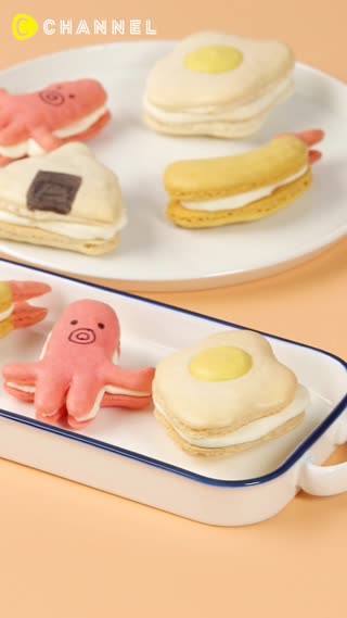 Sweet Sandwich! 4 Food Macaroons