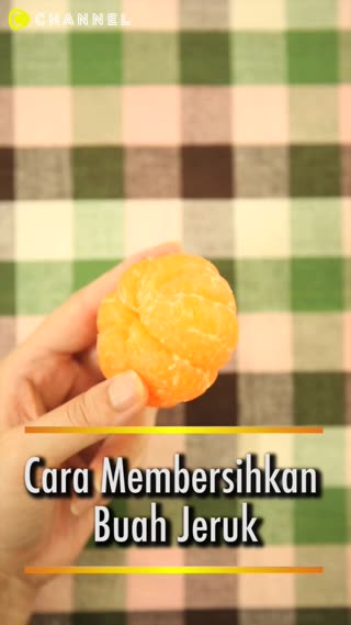 Cara Mengupas Kulit Jeruk