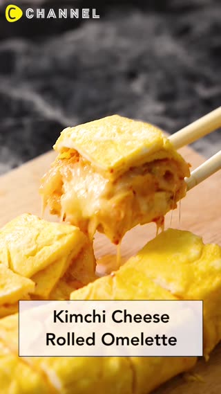 Kimchi Cheese Rolled Omelette