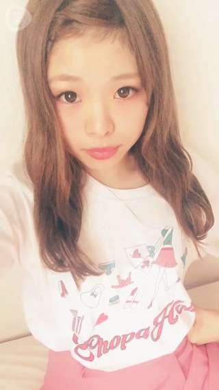 【PrettyBaby】 川口莉奈デザインのTシャツをご紹介