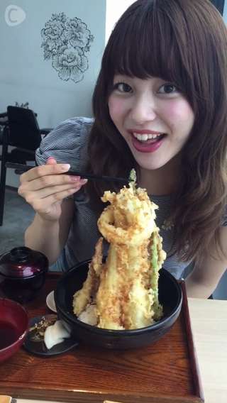 まさにスカイツリー並のインパクト！もつ鍋の名店「蟻月」はタワー天丼も美味しい＊