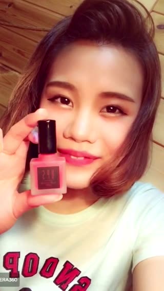 マネキュアに見えて実は2wayでつかえる…！？発色抜群マットコスメ！