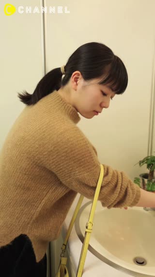  Keeping Bag Straps From Falling Off