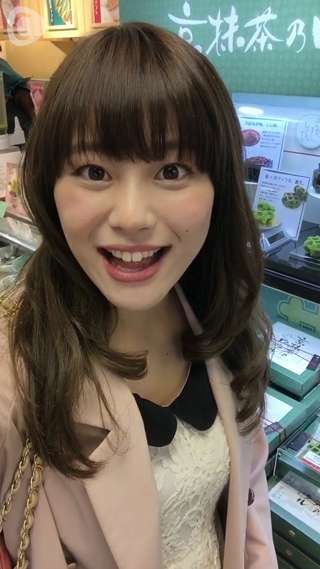 新宿駅の改札すぐ！気軽に立ち寄れる京和菓子店「豆とろう」であんみつソフト♡