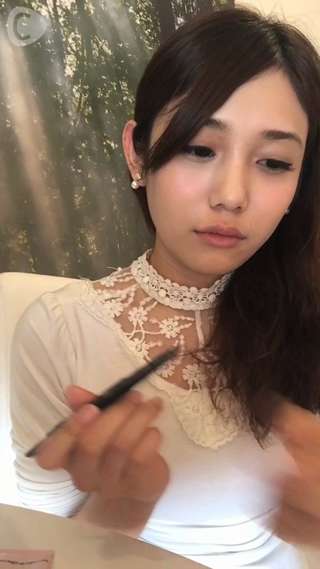 今年のトレンド眉！平行眉毛を自然に仕上げる描き方は？