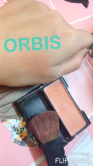 《肌馴染みの良いオルビスのオレンジメイク》