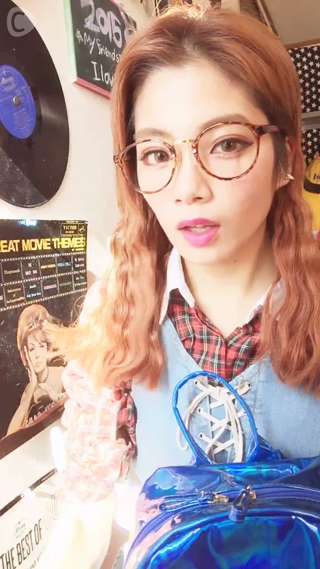 矢部ユウナ！カバンの中身を紹介！