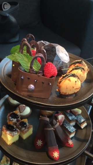 予約は数ヶ月待ち♡念願のブラックアフタヌーンティー inアマン東京