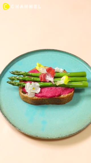 Eat to relieve stress! Beet Hummus