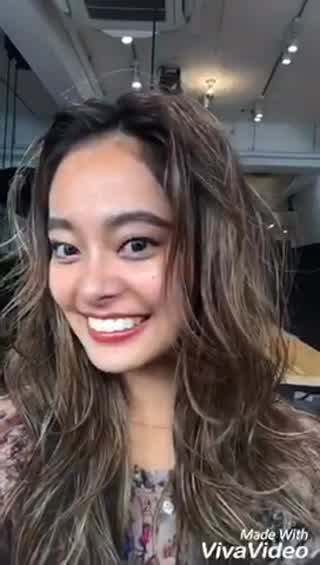 ボサ眉が可愛い！透明なアイブロウマスカラ！