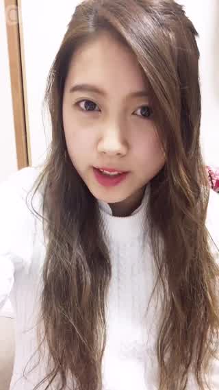 ヘアアレンジシリーズ♪ハーフアップをちょっとアレンジするだけで大人っぽく！？