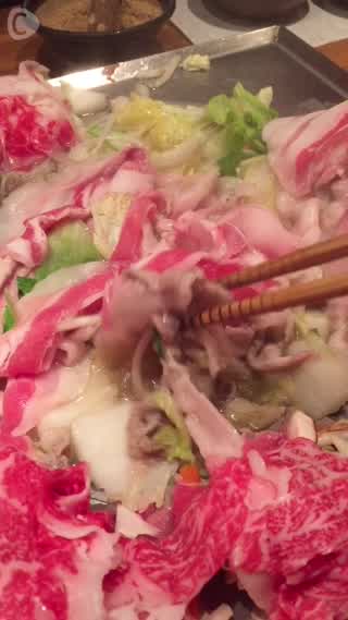 千葉みなと駅にある錦鯉の泳ぐお鍋屋さん！「なべや」