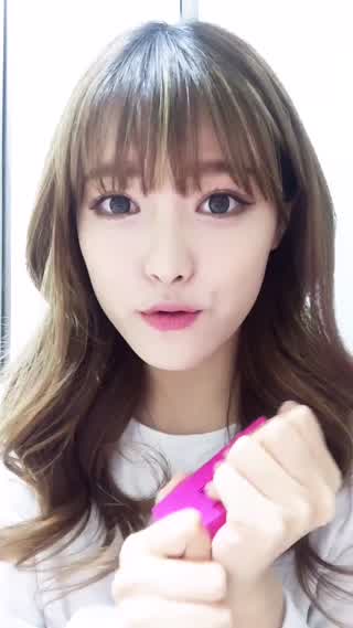 韓国コスメのリップ&チークパレットでキュート顔に