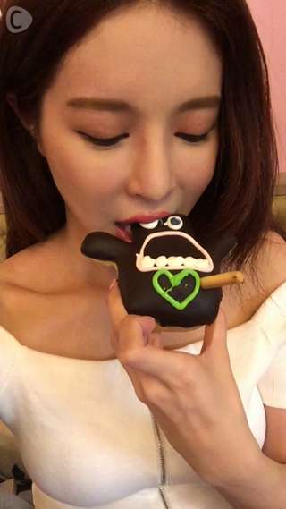 【台湾】アレの形をした怖可愛い！？台北にあるウワサのドーナツ屋！