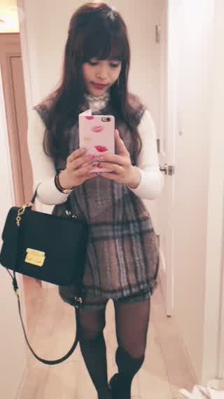 Lily Brownの冬ワンピコーディネート！