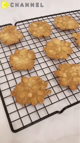 越吃越涮嘴的杏仁瓦片