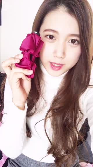 Easy Banana Clip Hairstyle