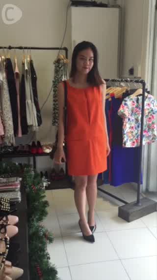 【ベトナム最新情報】街でミニエレガントドレスを着てみよう♪