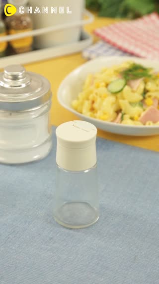  瓶に入ったコショウをキレイにする裏ワザ