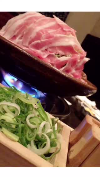 名物！！た〜ぷりのとろろ鍋