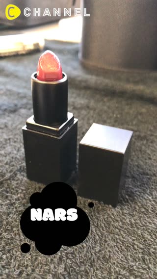 プロのメイクさんから教わるセクシーリップの作り方