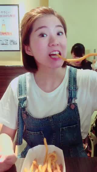 超なが〜〜いポテトを食べてみた！