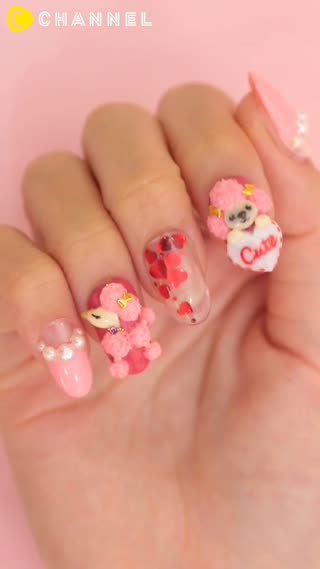 太逼真了！連毛髮都超立體的貴賓狗指甲彩繪