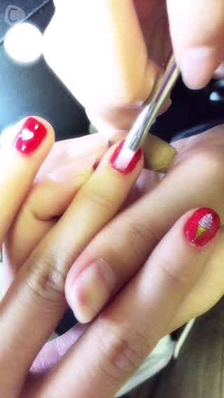 ジェルネイルのデザイン紹介します！わたしのネイルはコレ！