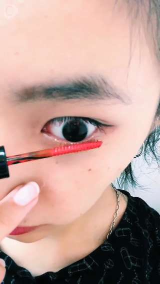 【中田クルミ #CLM_COSME】UPS カラーマスカラ