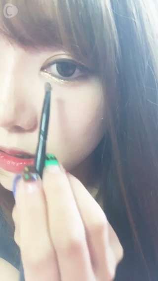 【時短テク】韓国流行のエギョサル(涙袋)メイク♥                