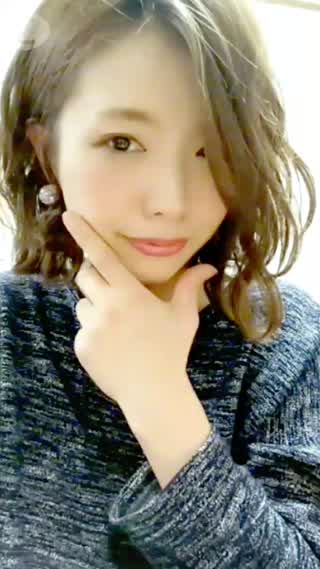 オトナ女子へ印象チェンジ！ぱっつんボブ巻いてみた♡