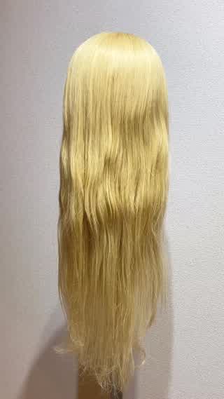 少し変わった一つ結びアレンジ