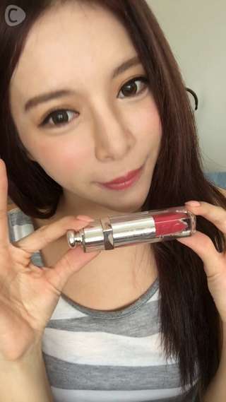 圧倒的な輝きで魅力的な唇に♥秋の唇メイクはコレで決まり！