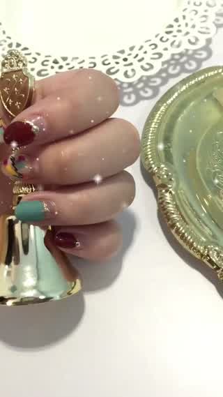 知性的璀璨絢爛～帶點塗鴉風
