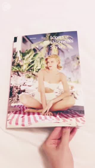 川本莉菜おすすめファッション本★ Icons of Women's style