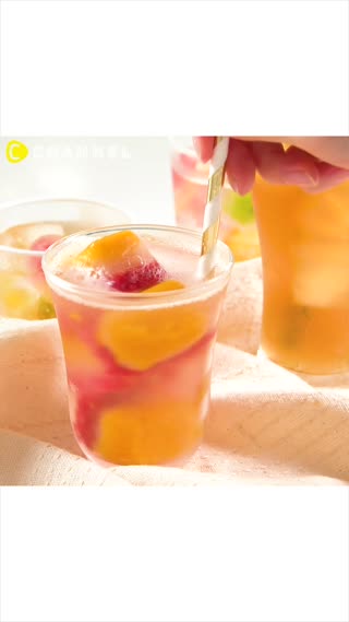 Flavored Ice Cube Variations for Drinks!