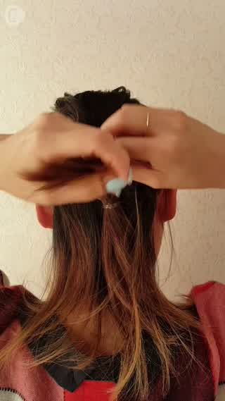 くるりんぱの進化系！二重くるりんぱで作る大人のアップスタイル