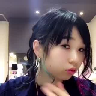 おくれ毛でかわいい編み込み