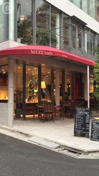 Eating "Pannne Cook" :the Dutch style pa