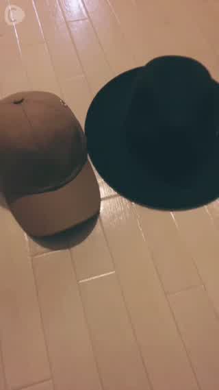 渋原女子に流行中！ヘビロテ間違いなしの、前川おもちおすすめキャップのご紹介！