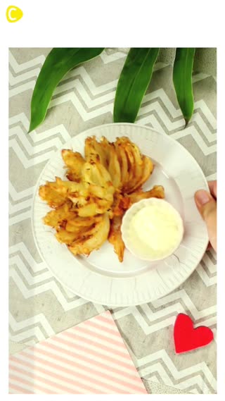 ดอกไม้หอมใหญ่ทอดกรอบ