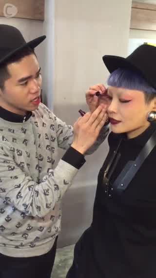 Judy style of Smoky eye make-up! 