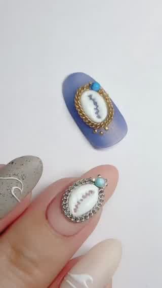 大人マットな貝殻ネイル🐚🌞🌴✨