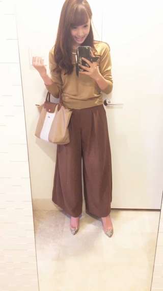 秋のトレンド！ブラウンワントーンコーデ