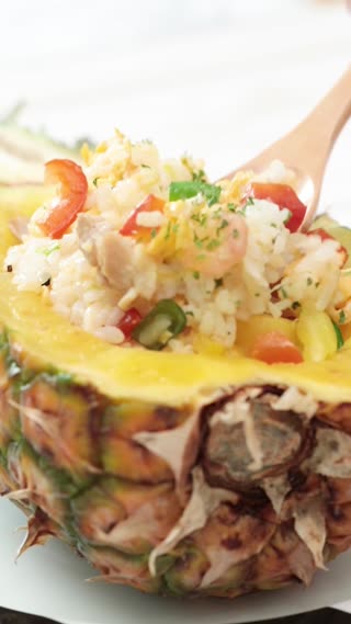 How to Make Pineapple Fried Rice