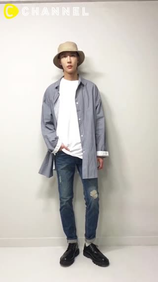【韓国ファッション情報】オーバーサイズシャツでつくる古着風コーデ