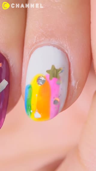 Liqueur Colored Nail Art 